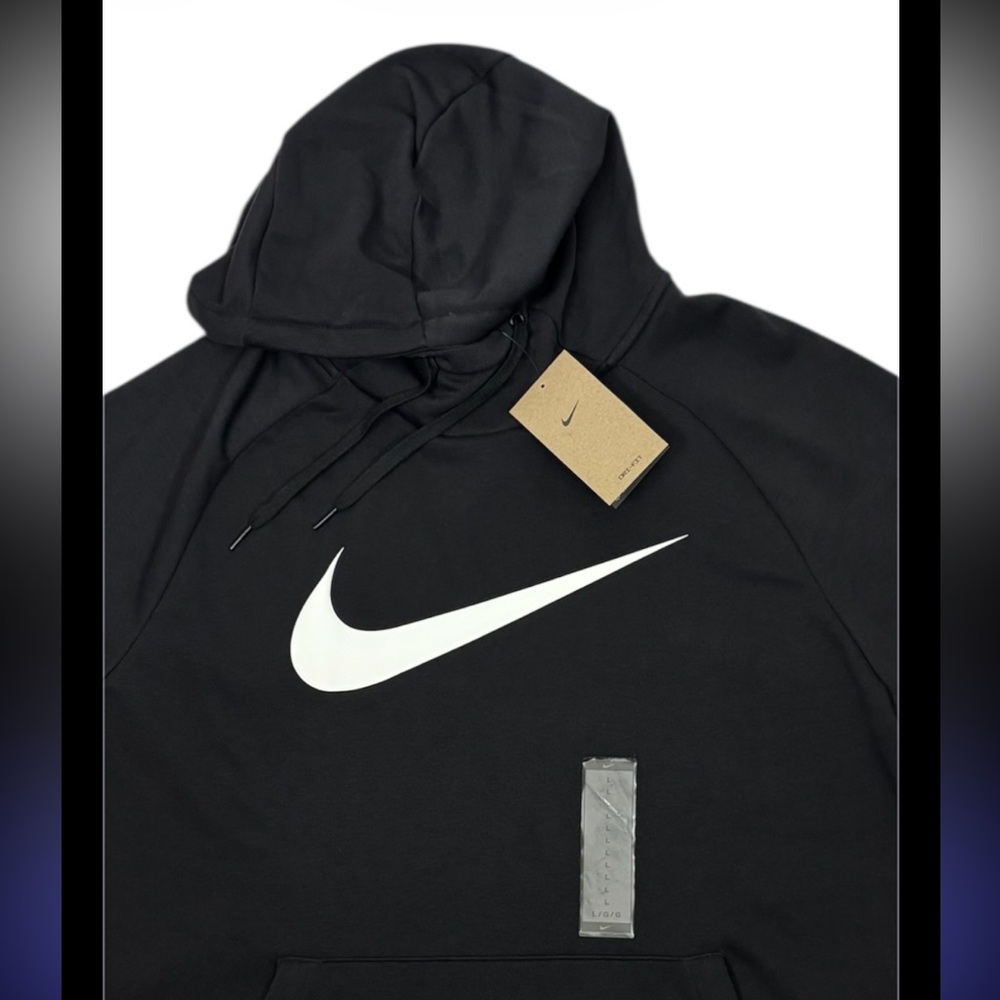 Nike Men’s Training Hoodie Large Pullover Center Swoosh Black Sweatshirt